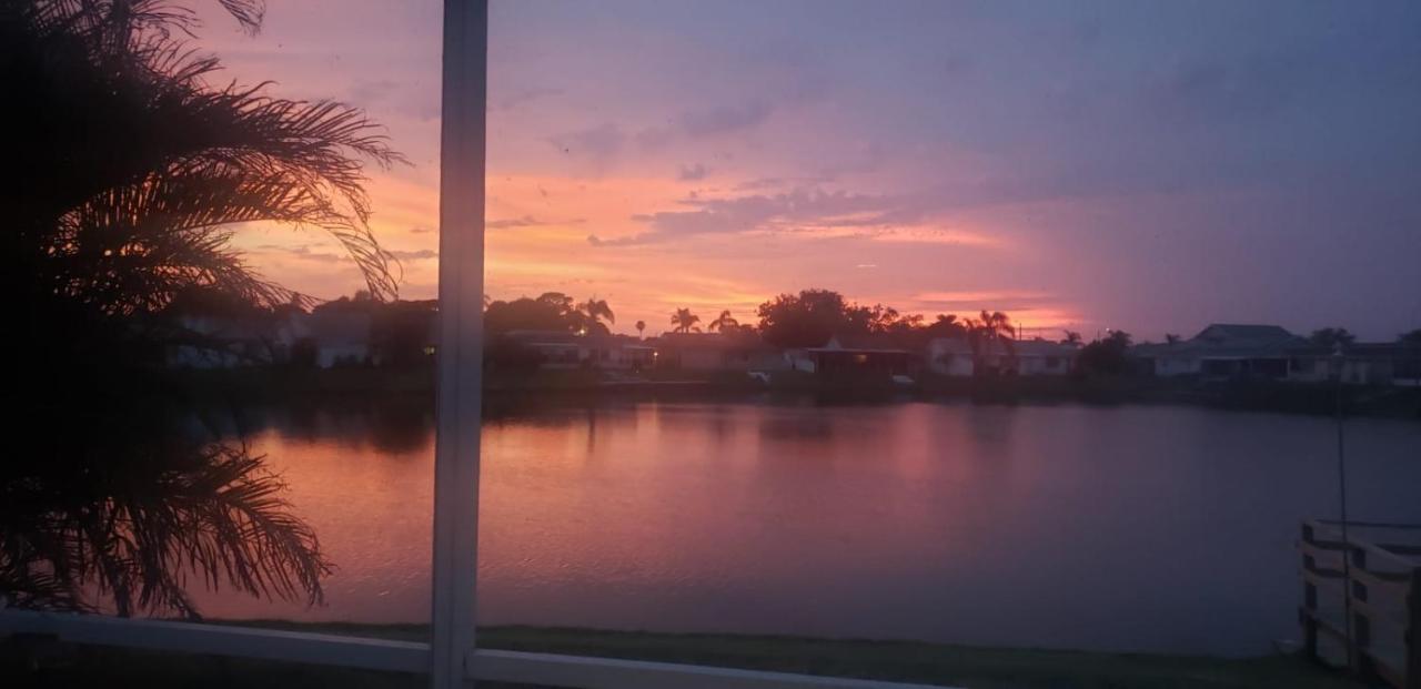 Апартаменты Near Clearwater And Tarpon Spring With Water View Холидэй Экстерьер фото