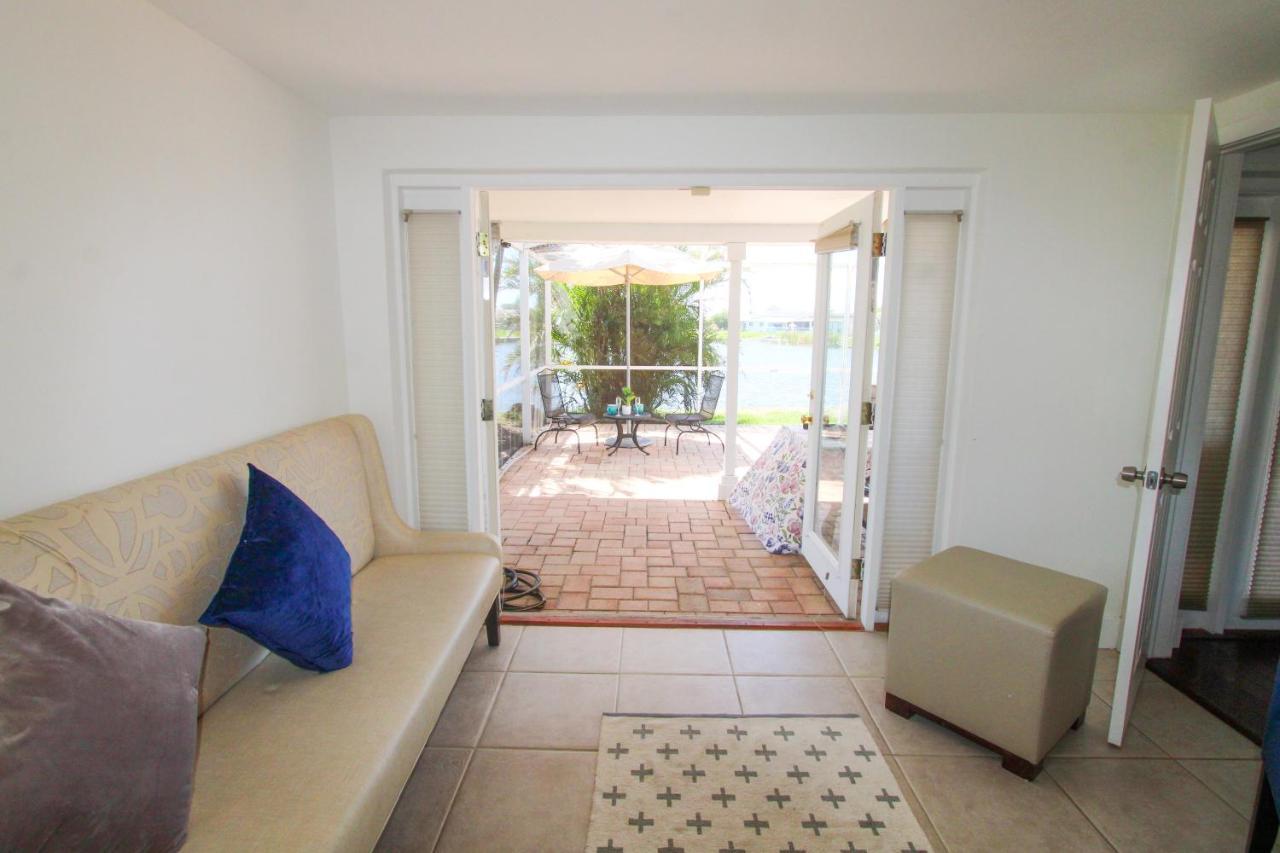 Апартаменты Near Clearwater And Tarpon Spring With Water View Холидэй Экстерьер фото